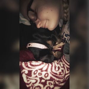 Meet your Posher, Chloe